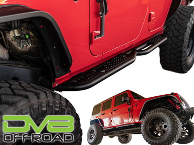 DV8 OFFROAD OE Plusサイドステップ(マイクロテクスチャーブラックパウダーコート/ロゴ入)SRJK-08 07-18y JKラングラー4ドア